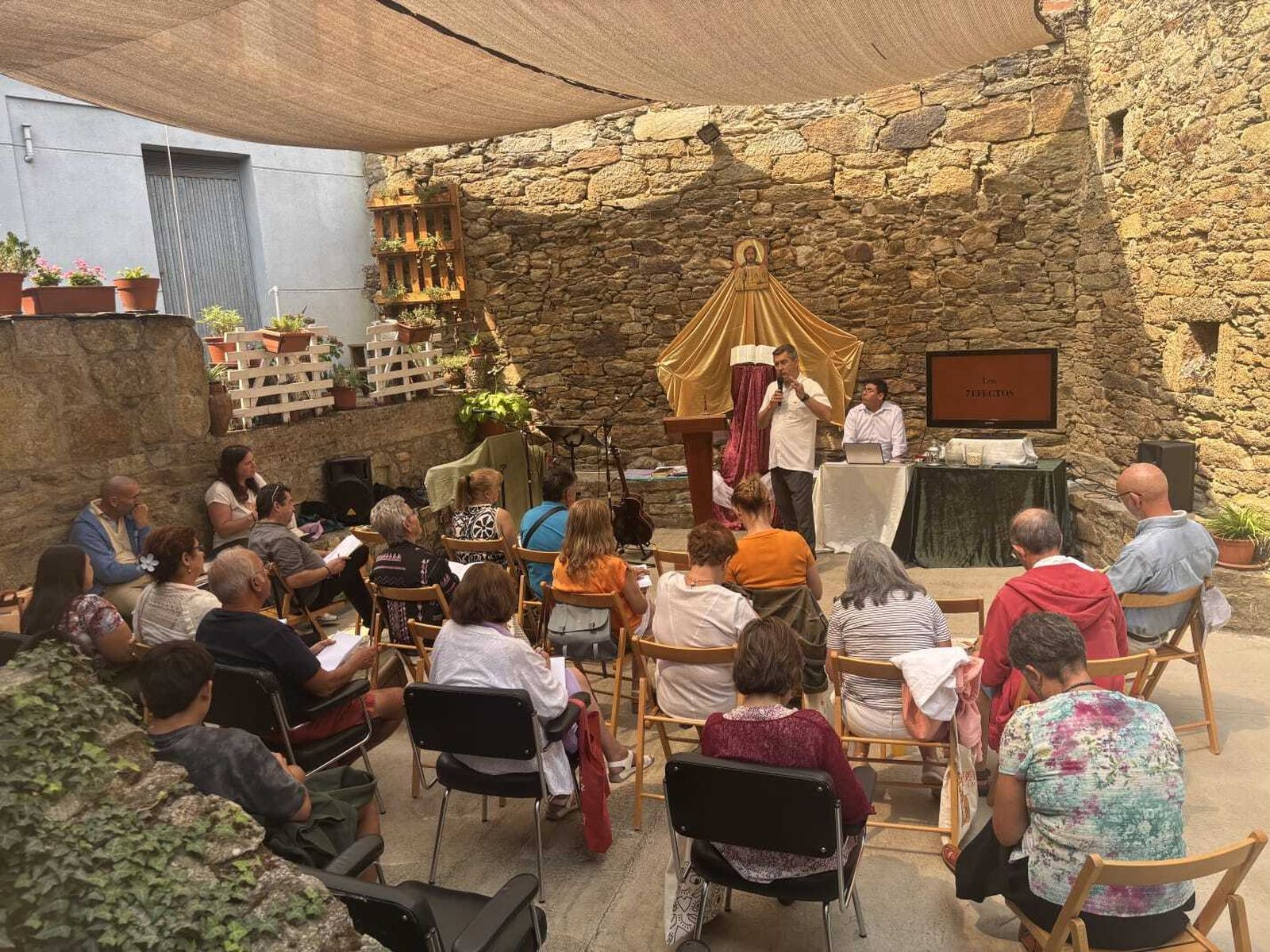 Koinonía Juan Bautista, una experiencia de iglesia primitiva y de futuro