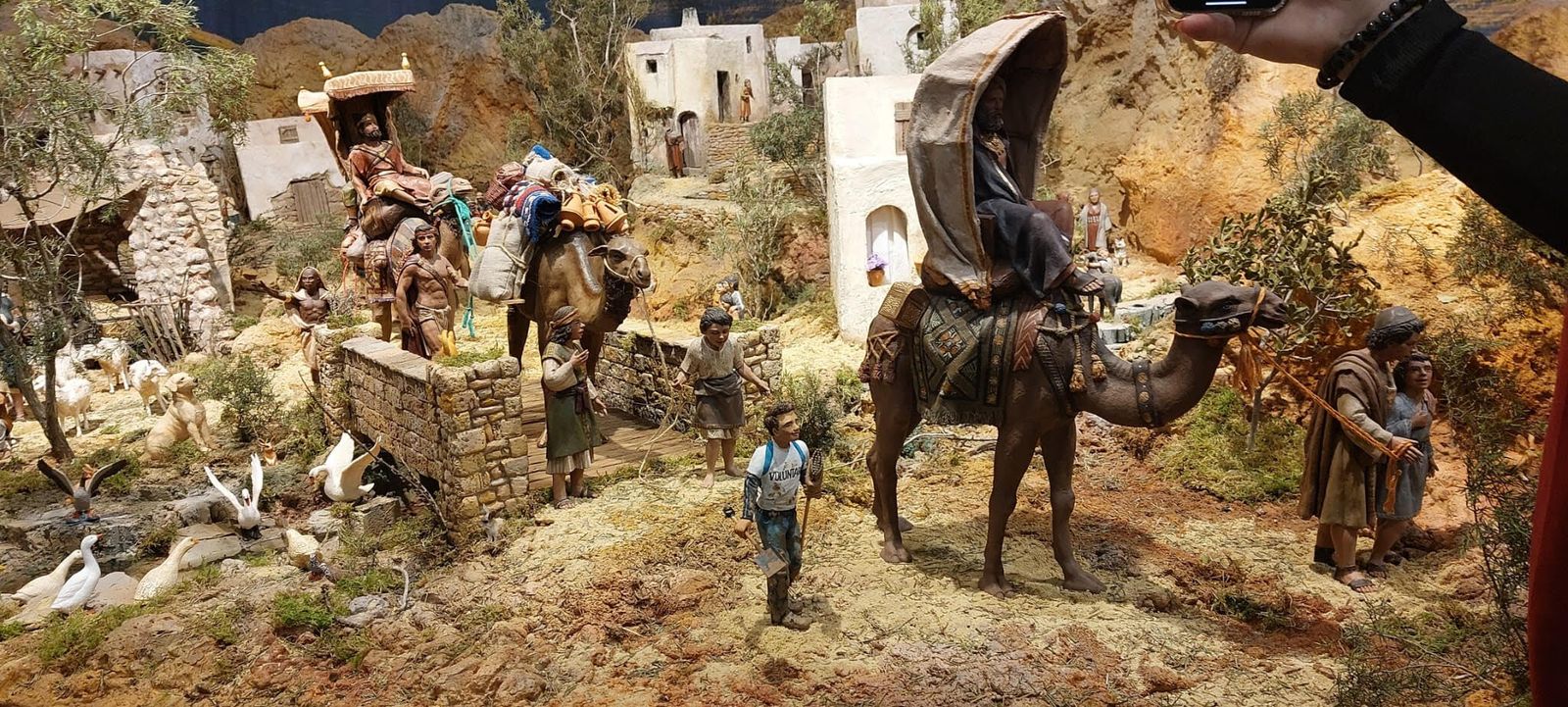 El belén solidario del Ayuntamiento de Valencia