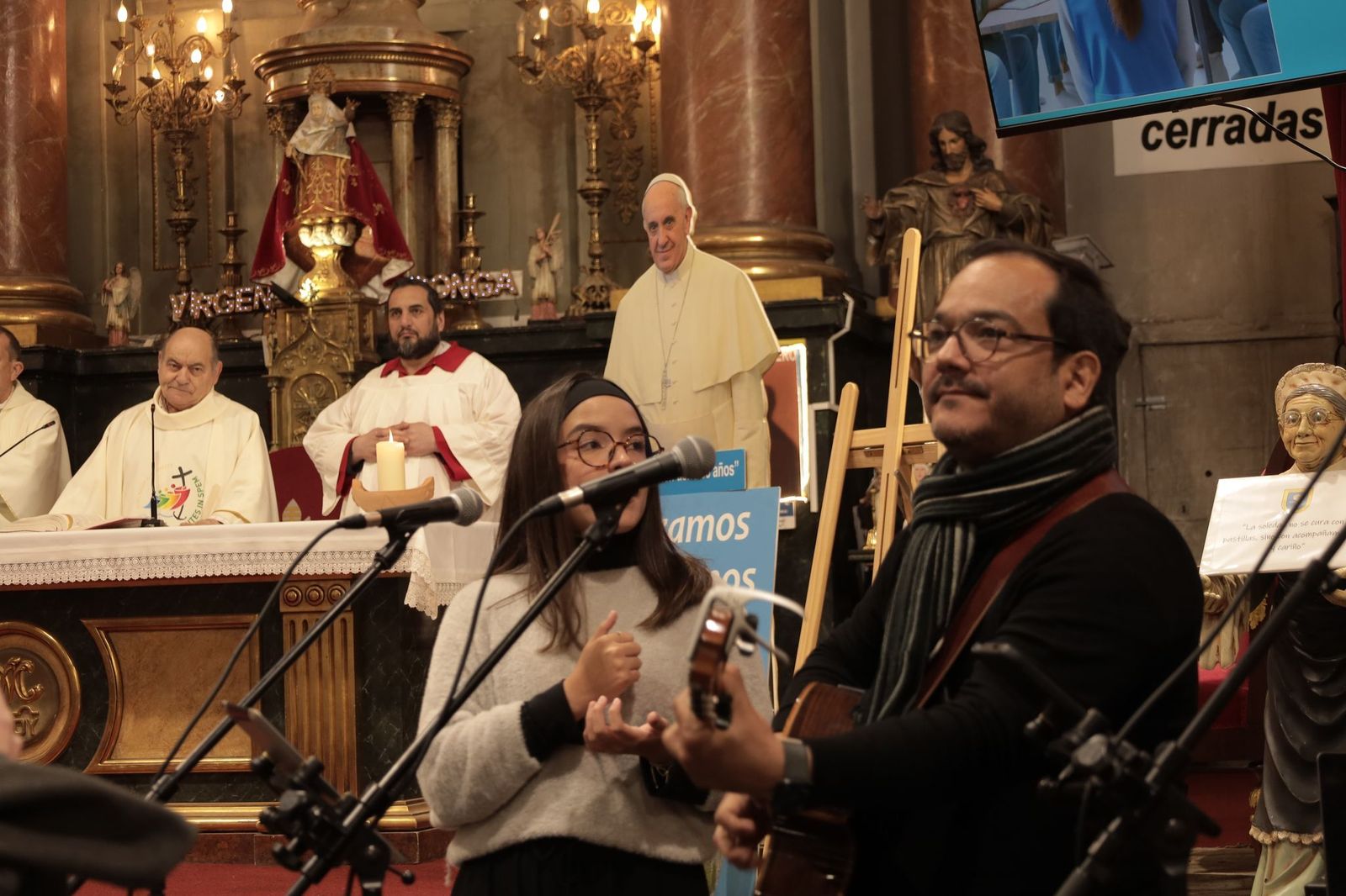 Luis Pastor, en la misa campesina