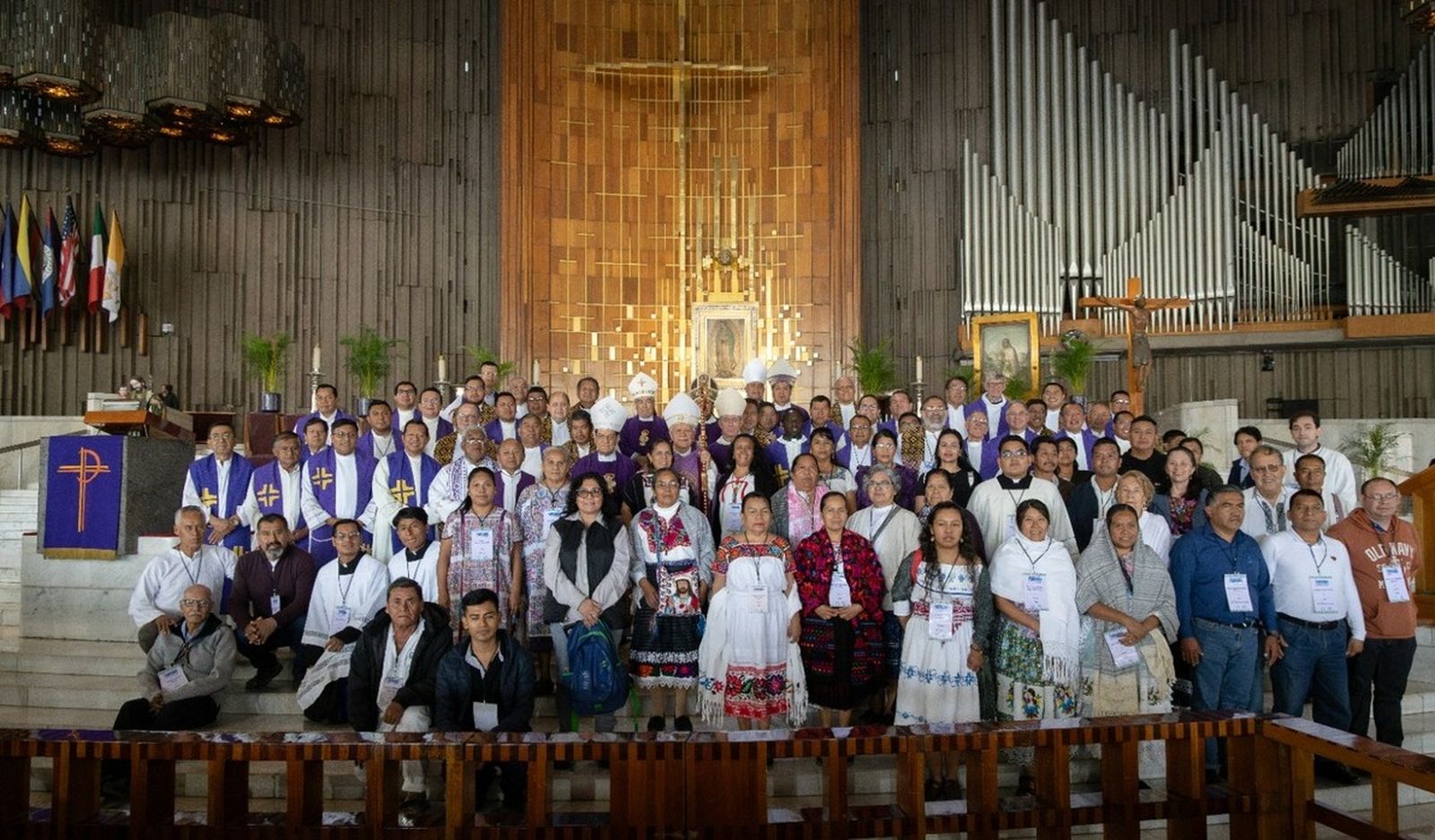 Eucaristía en la Basílica de Guadalupe con los asistentes al Encuentro
