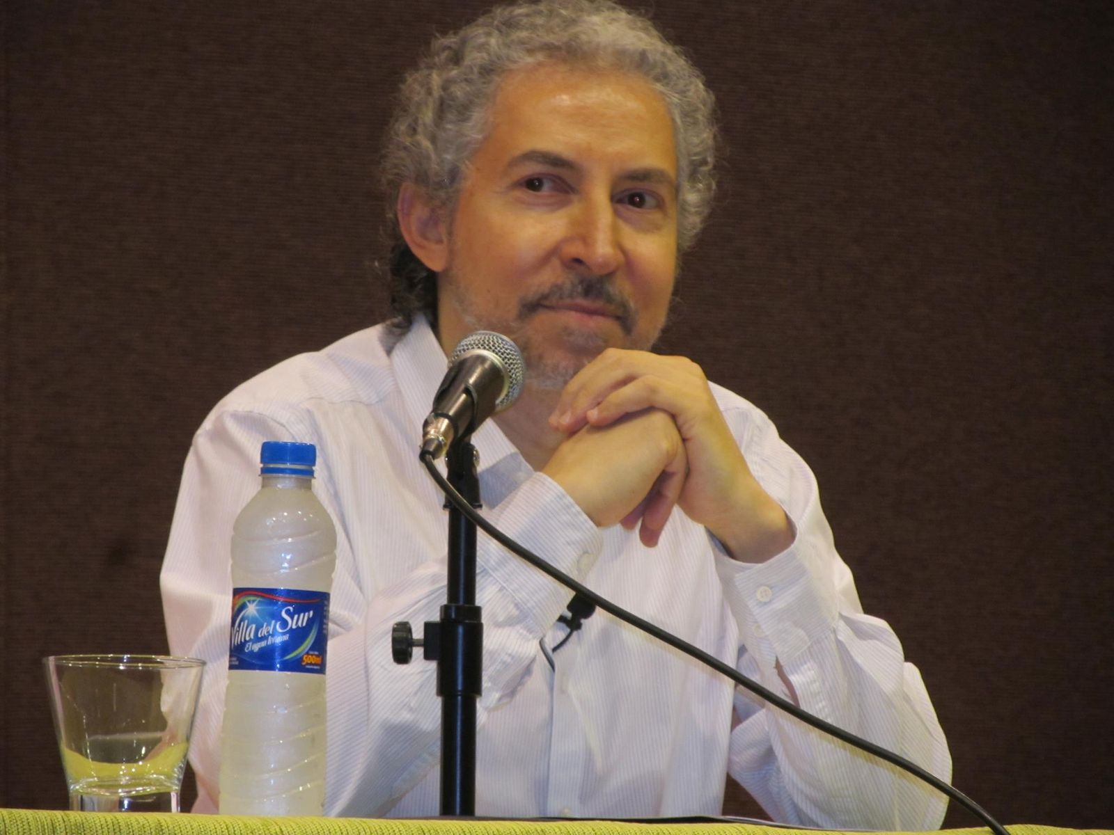 Doctor Ariel Álvarez Valdés