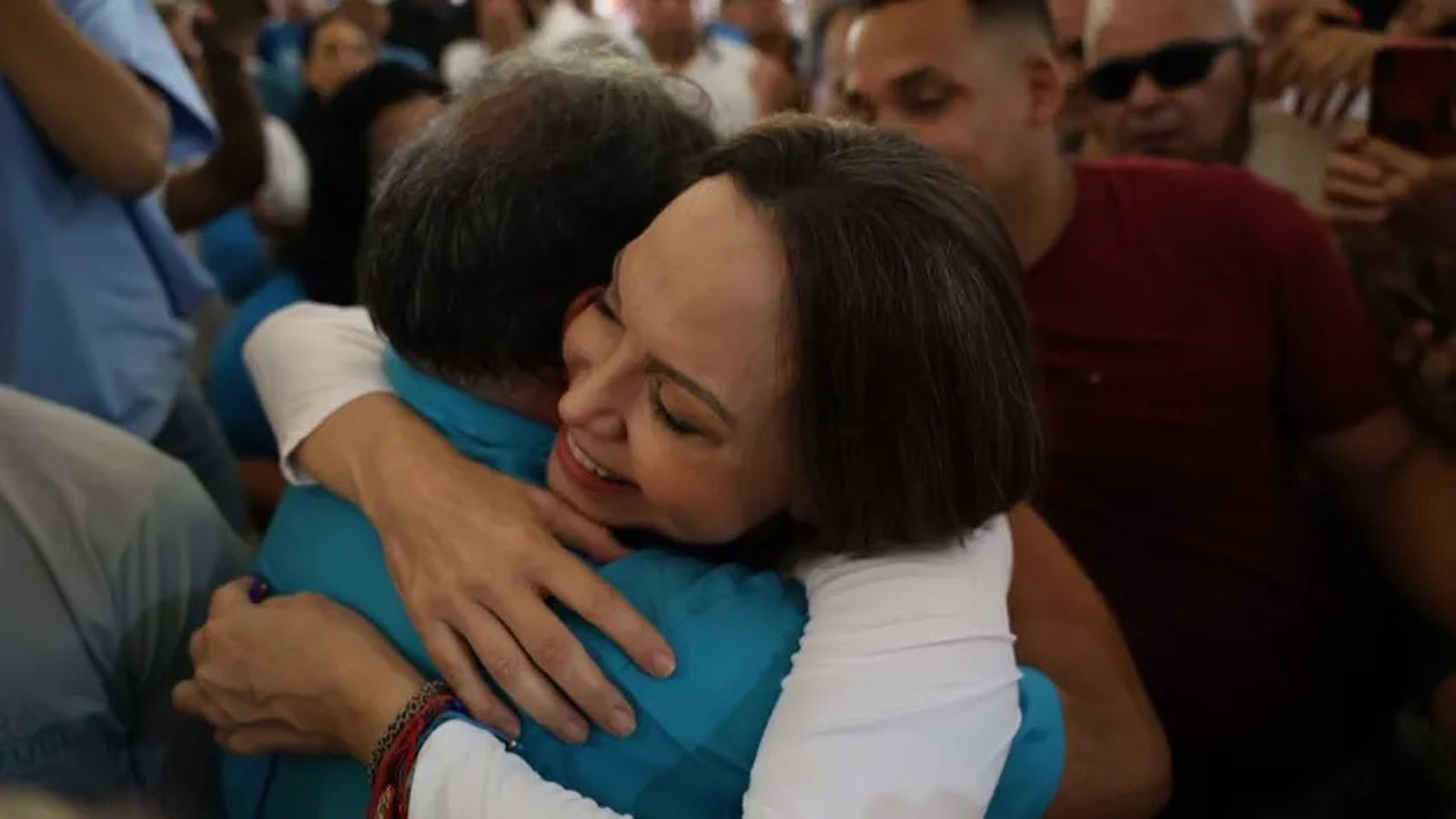 Maria Corina en Iglesia de Venezuela