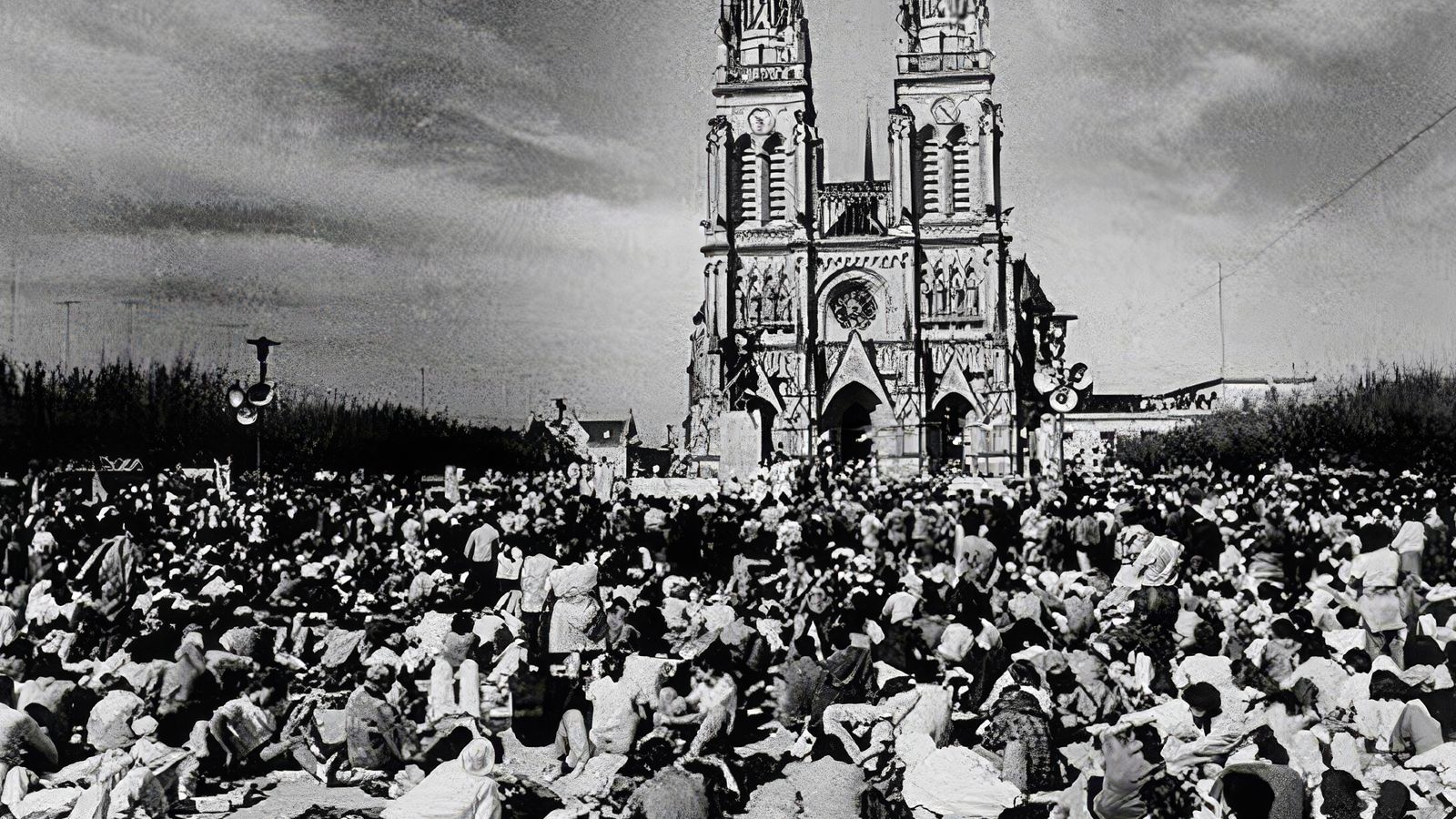 Primera prergrinacion a Luján. 1975