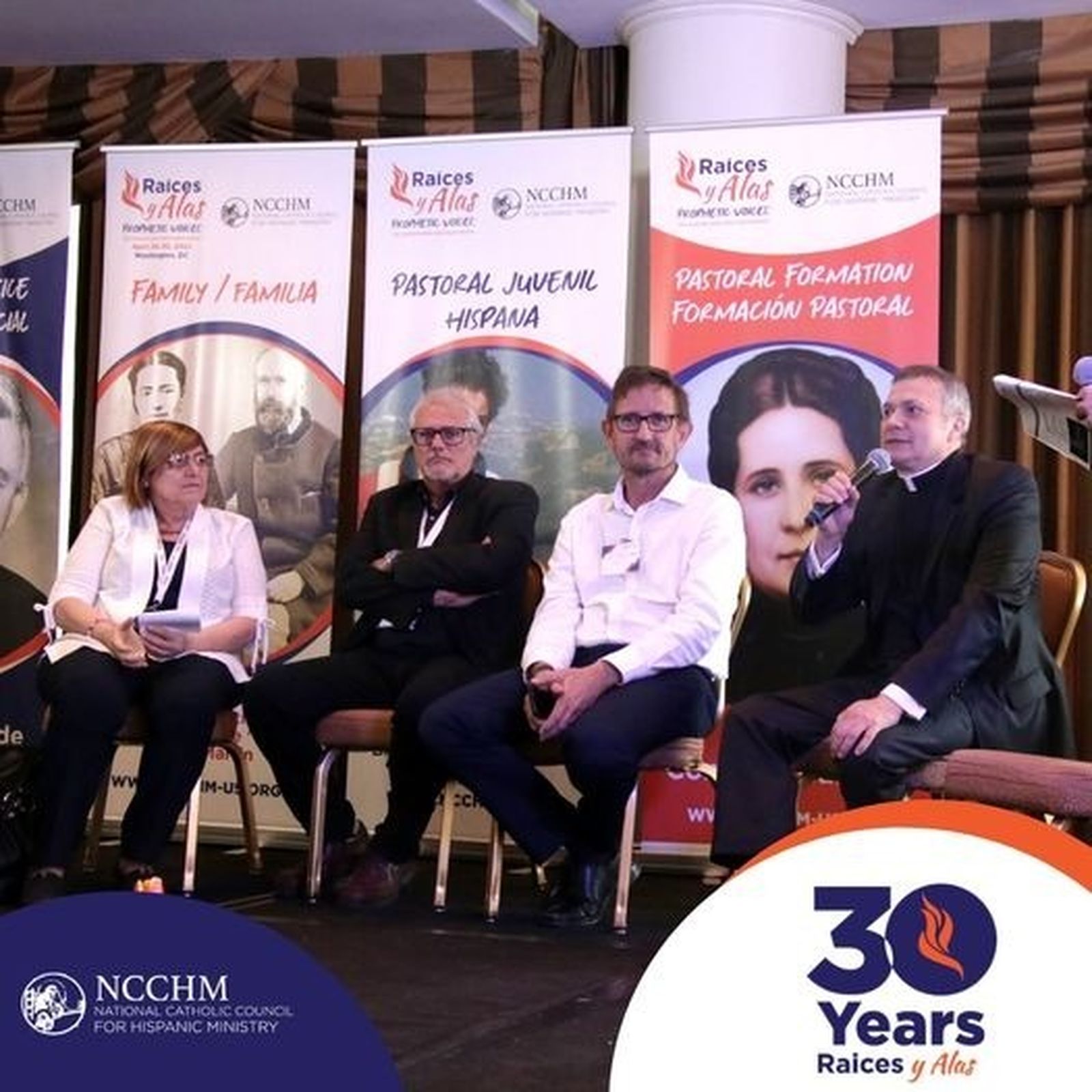 Participantes en la mesa redonda