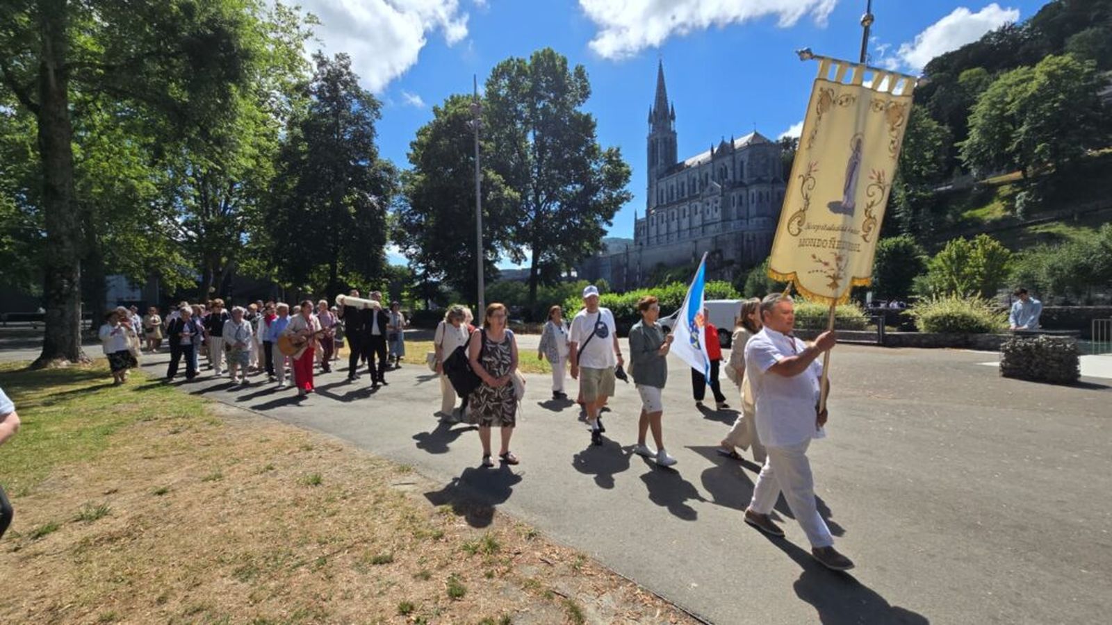 Peregrinación en Lourdes