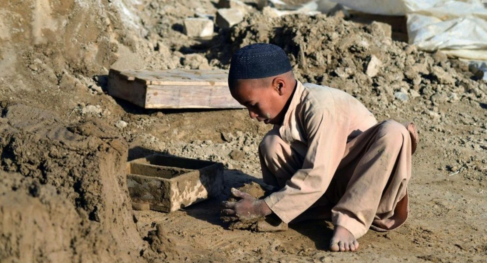 Niño en Afganistán