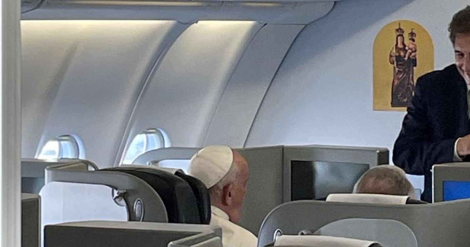 El Papa, en el avión