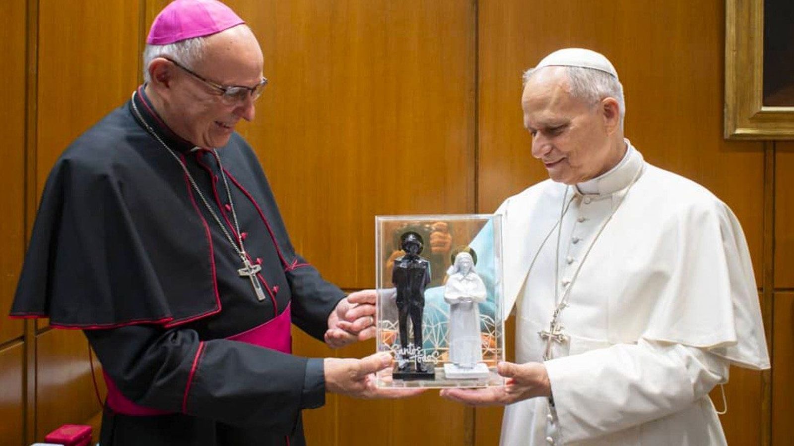 León XIV y monseñor Biord