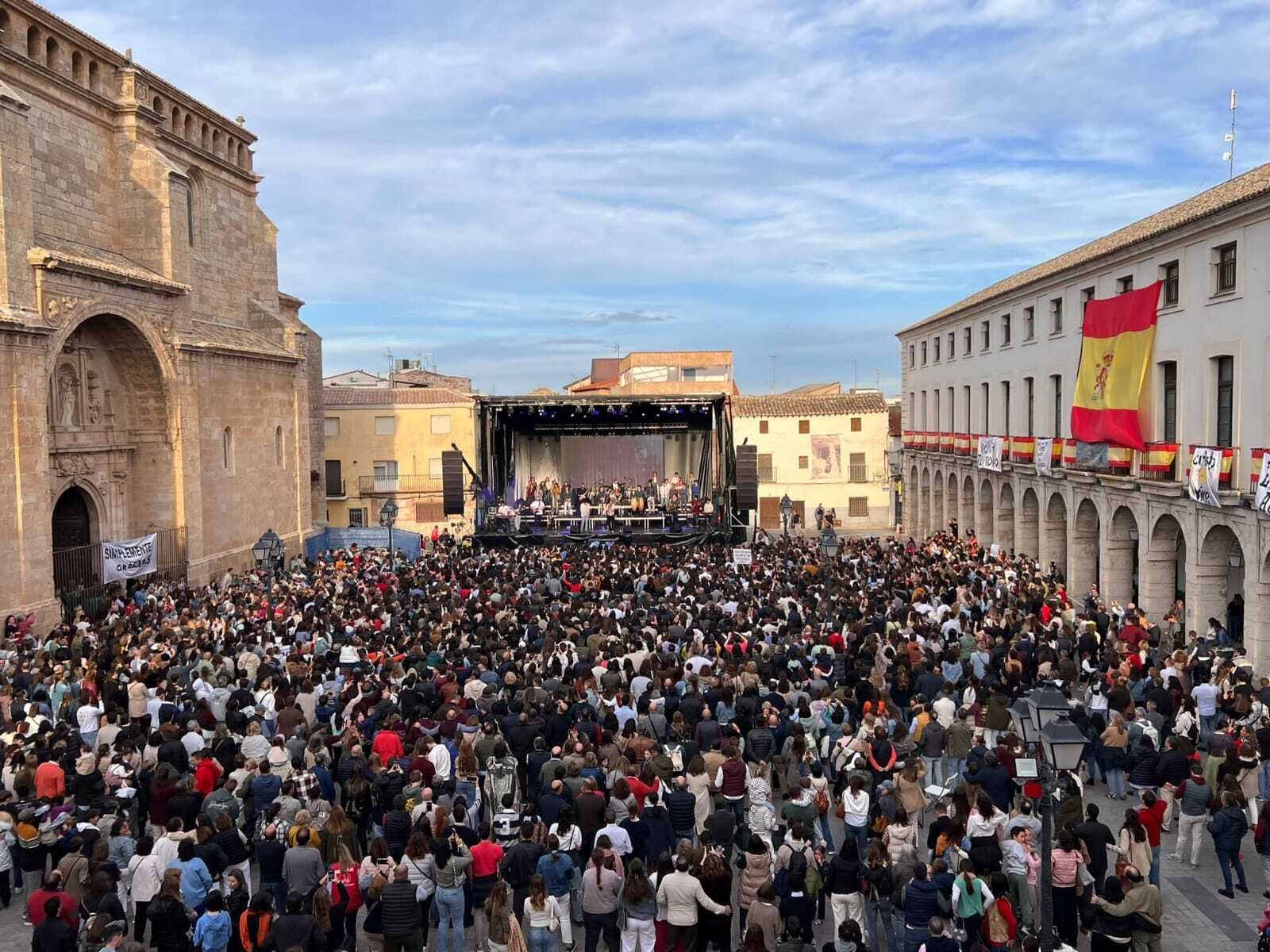 Concierto de Hakuna en Yepes