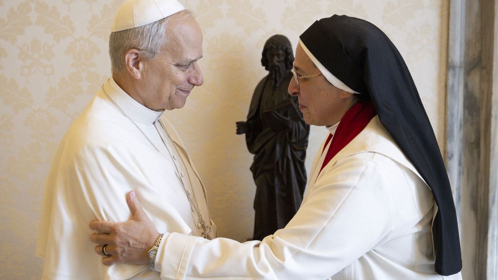 Sor Lucía co León XIV