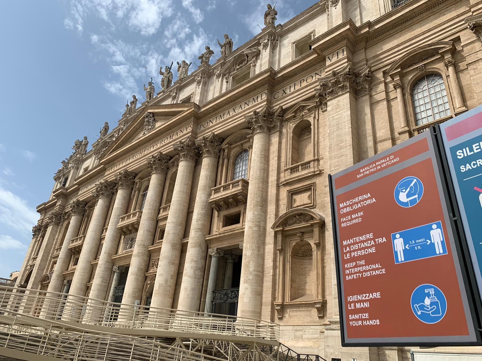 Así es el acceso a la basílica de San Pedro