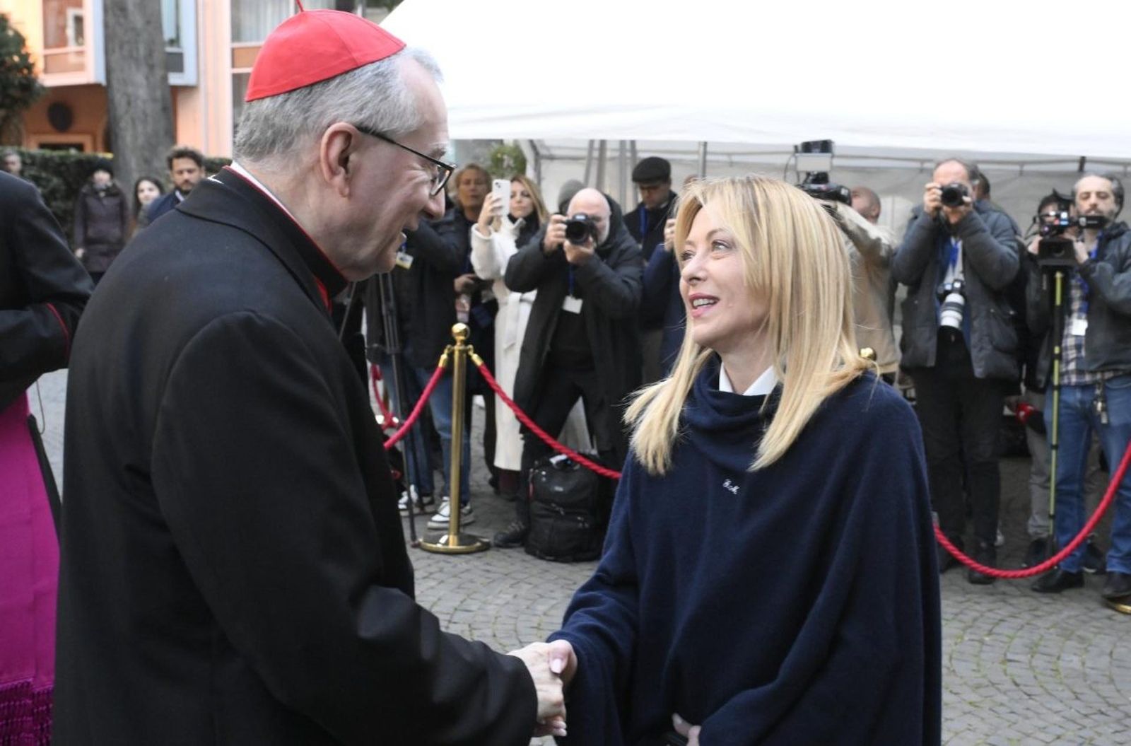 Parolin, con Giorgia Meloni