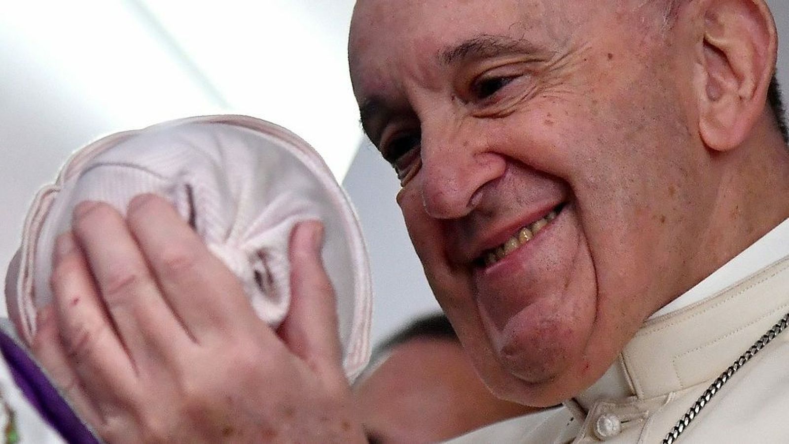 El Papa y un niño