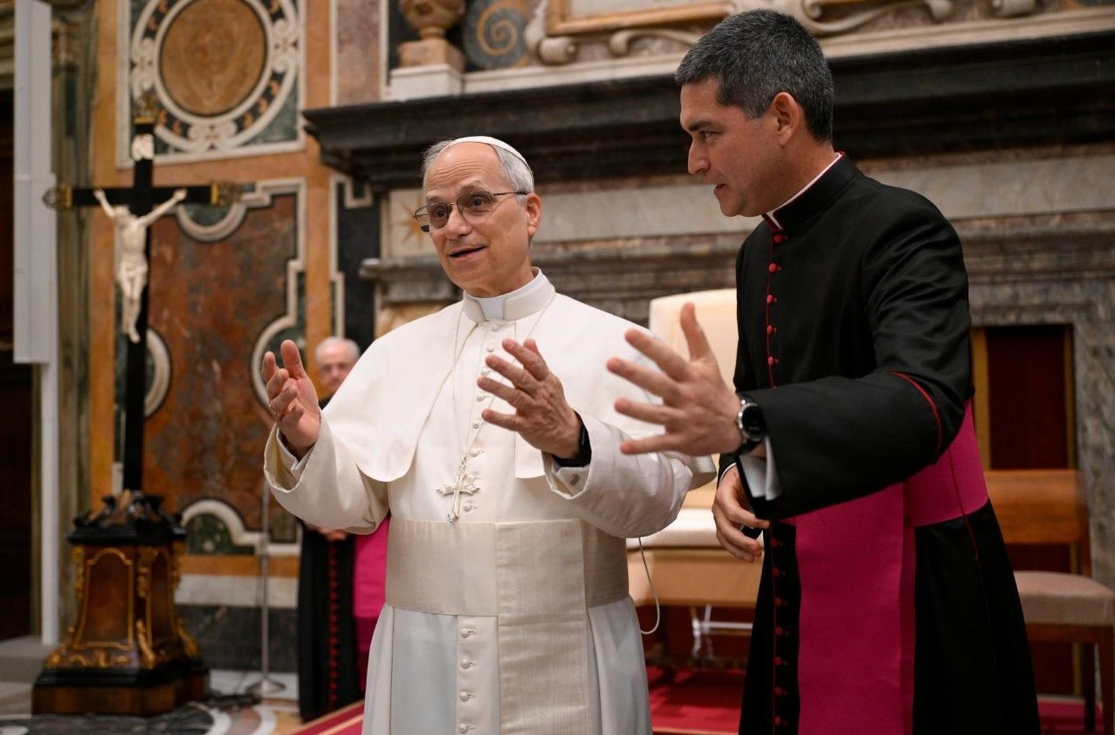 León XIV, con el cuerpo diplomático
