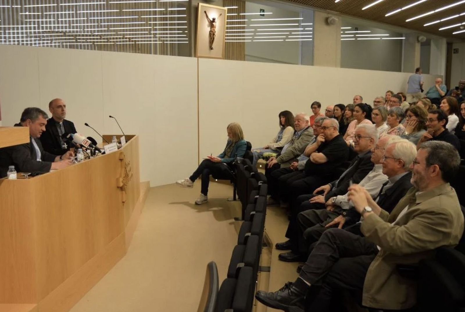 Comparecencia de Daniel Palau en la Casa de la Iglesia de Sant Feliu