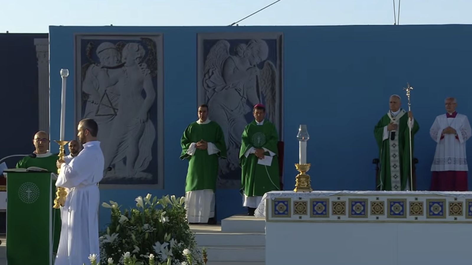 Misa del Papa en Rimini