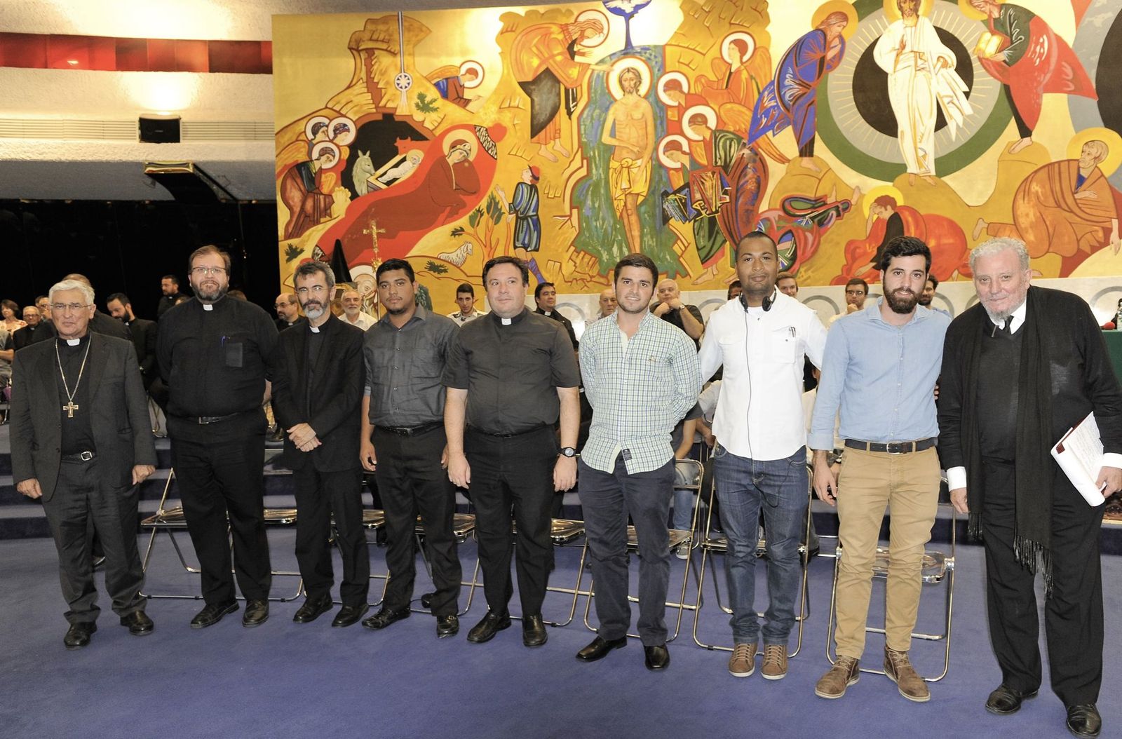 Kiko Argüello y Rafael Zornoza el día de la formación del Seminario Redemptoris Mater de Cádiz, en 2016