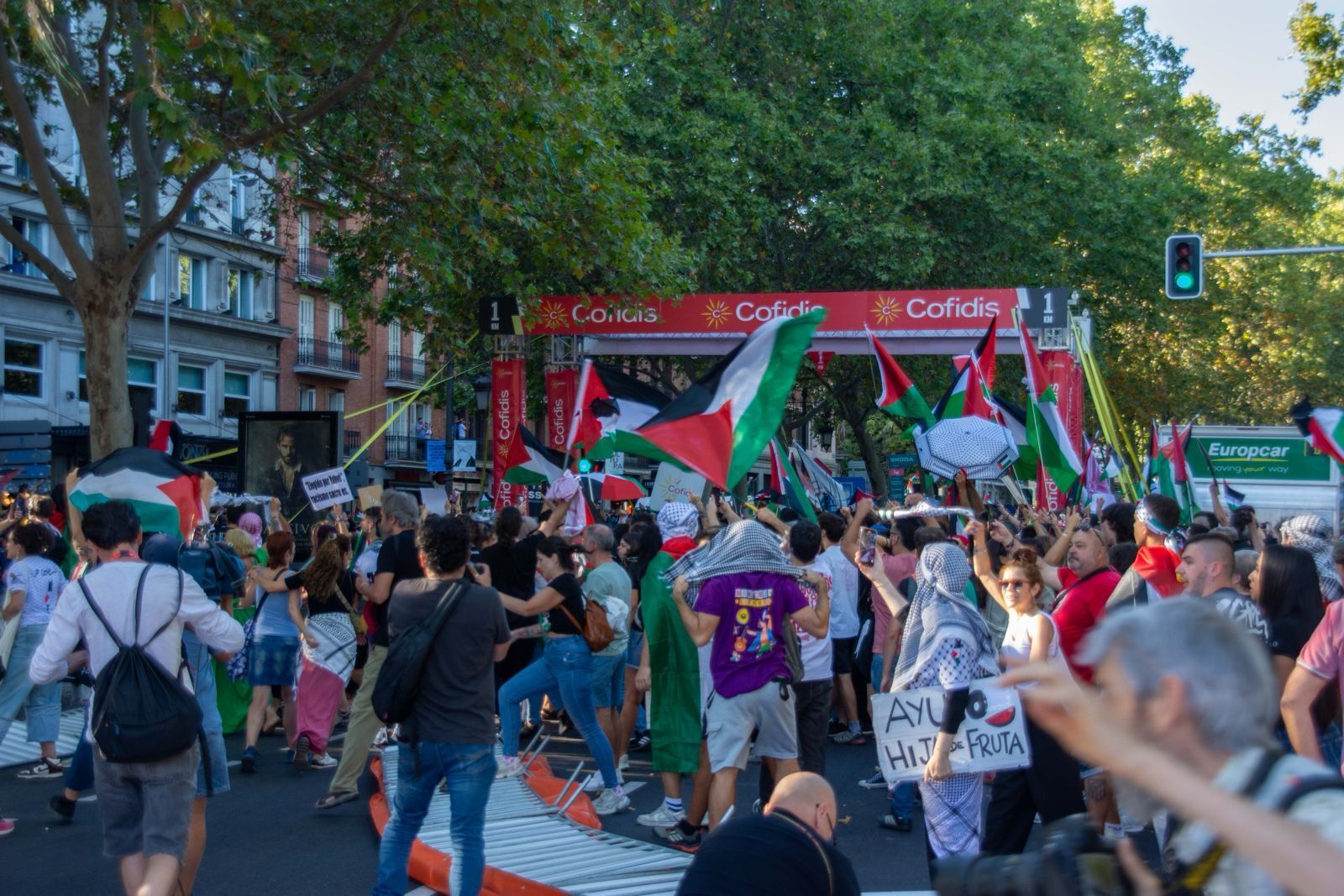 Manifestantes en el Paseo del Prado