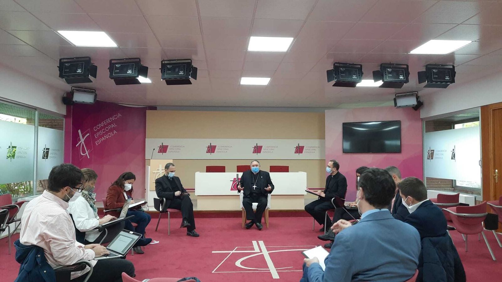 José Mazuelos, durante el breafing