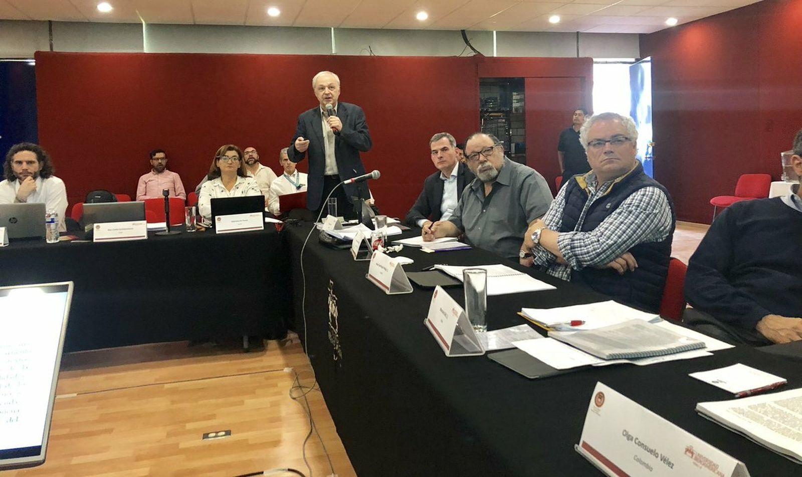 El teólogo chileno Carlos Schickendantz, en el Tercer Encuentro Iberamericano de Teología, Puebla