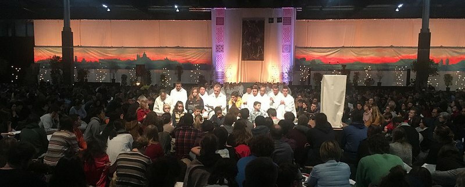 "¡No olvidemos la hospitalidad!", claman el prior de Taizé, hermano Alois, y el cardenal Osoro