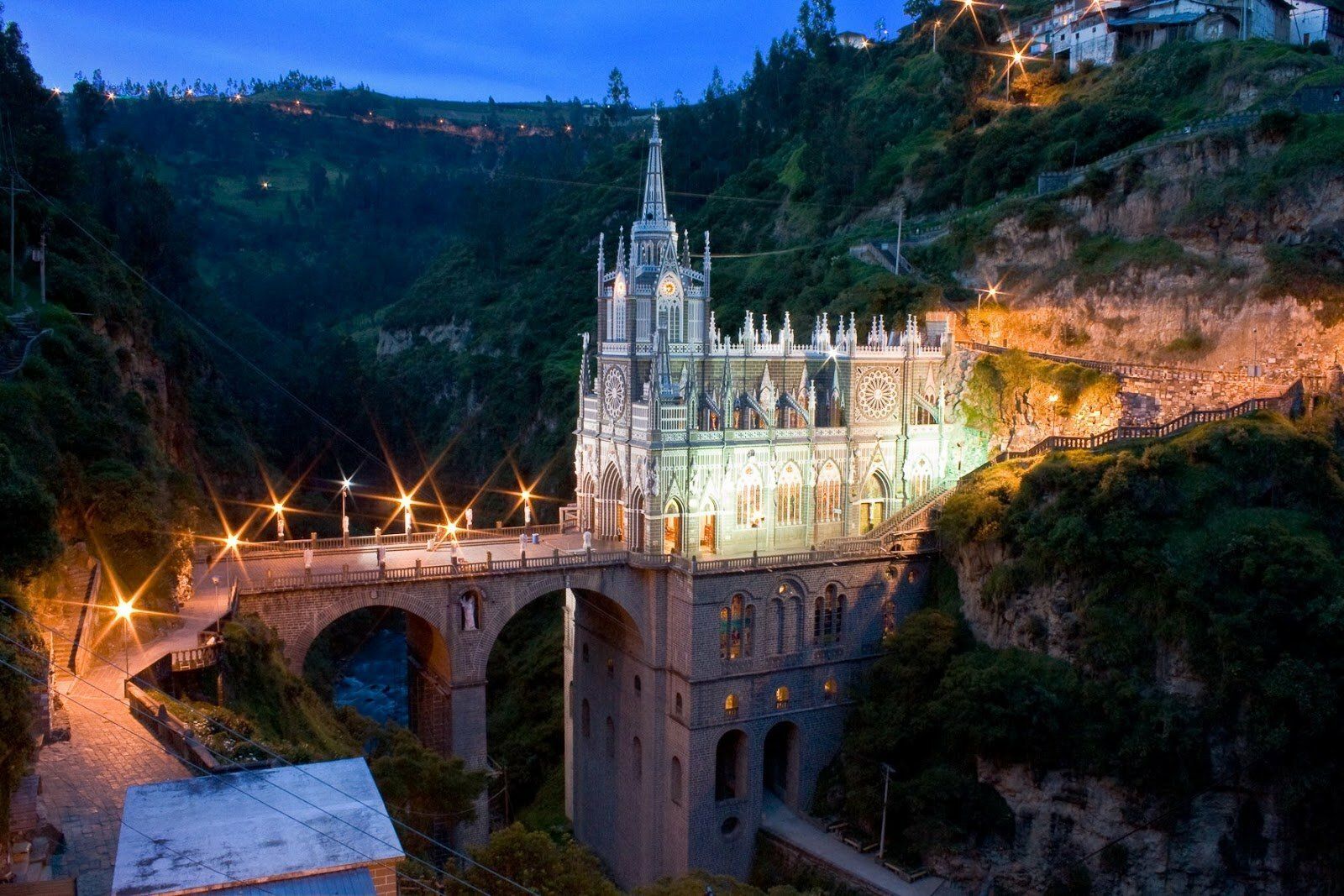 Las Lajas iluminado