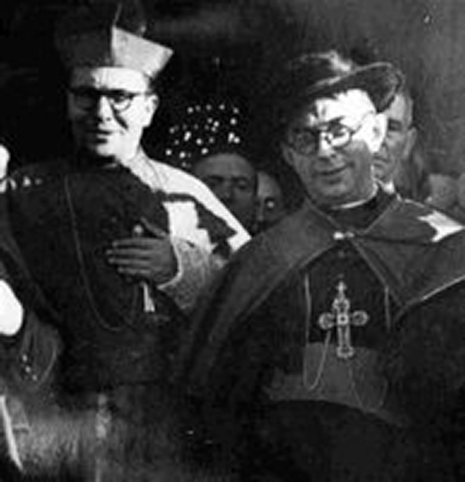 El obispo Josep Pont i Gol y el obispo Vicent Enrique Tarancon copia