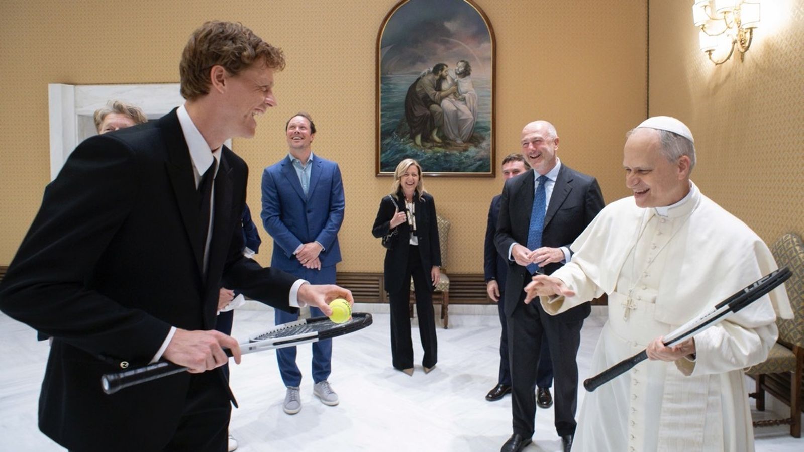 El Papa recibe a Sinner y al "moderador del Opus Dei"