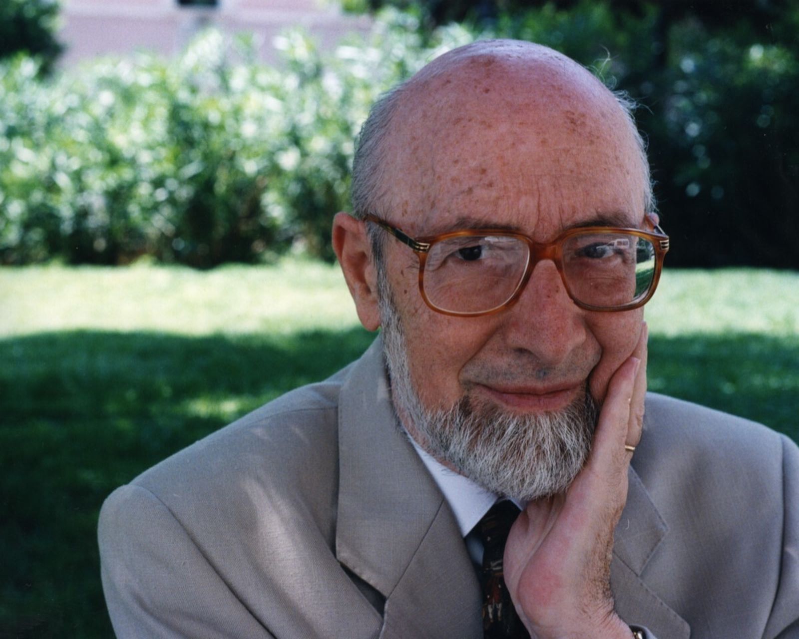 Lorenzo Gomis (1924-2015).