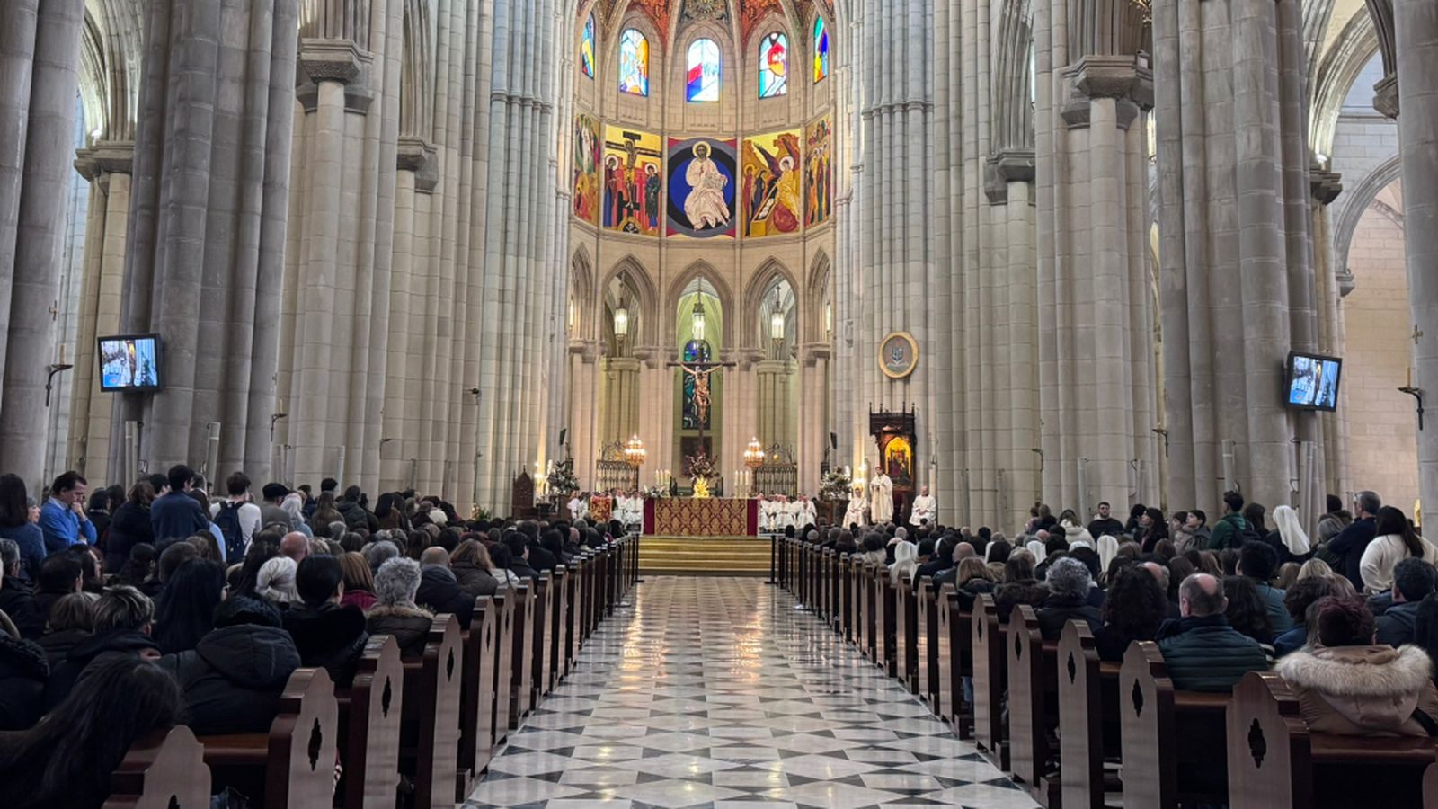 Celebración en la catedral de la Almudena