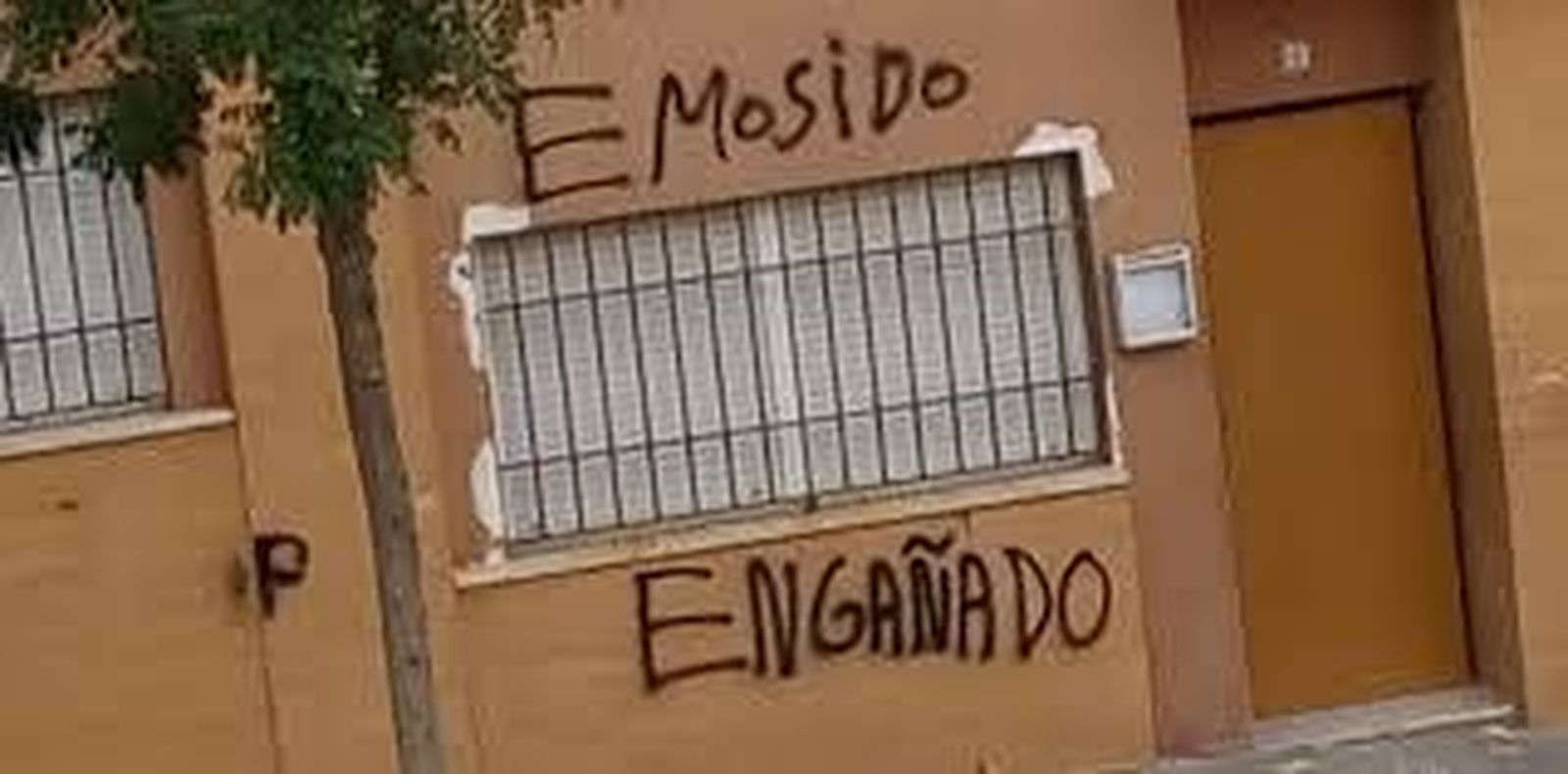 engaño y desconfianza