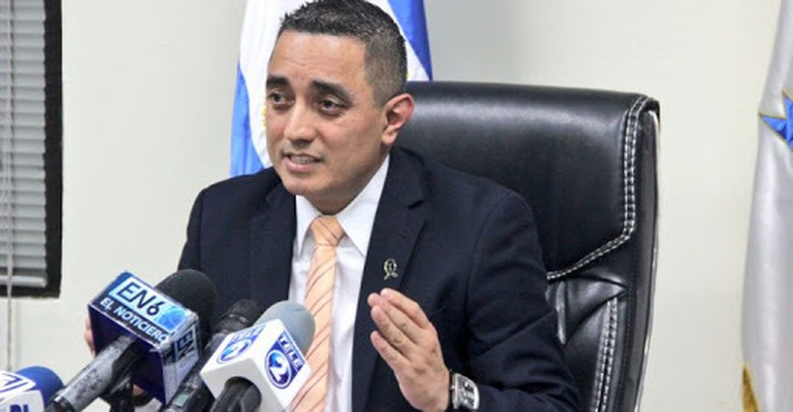 Apolonio Tobar Defensor de Derchos Humanos de El Salvador