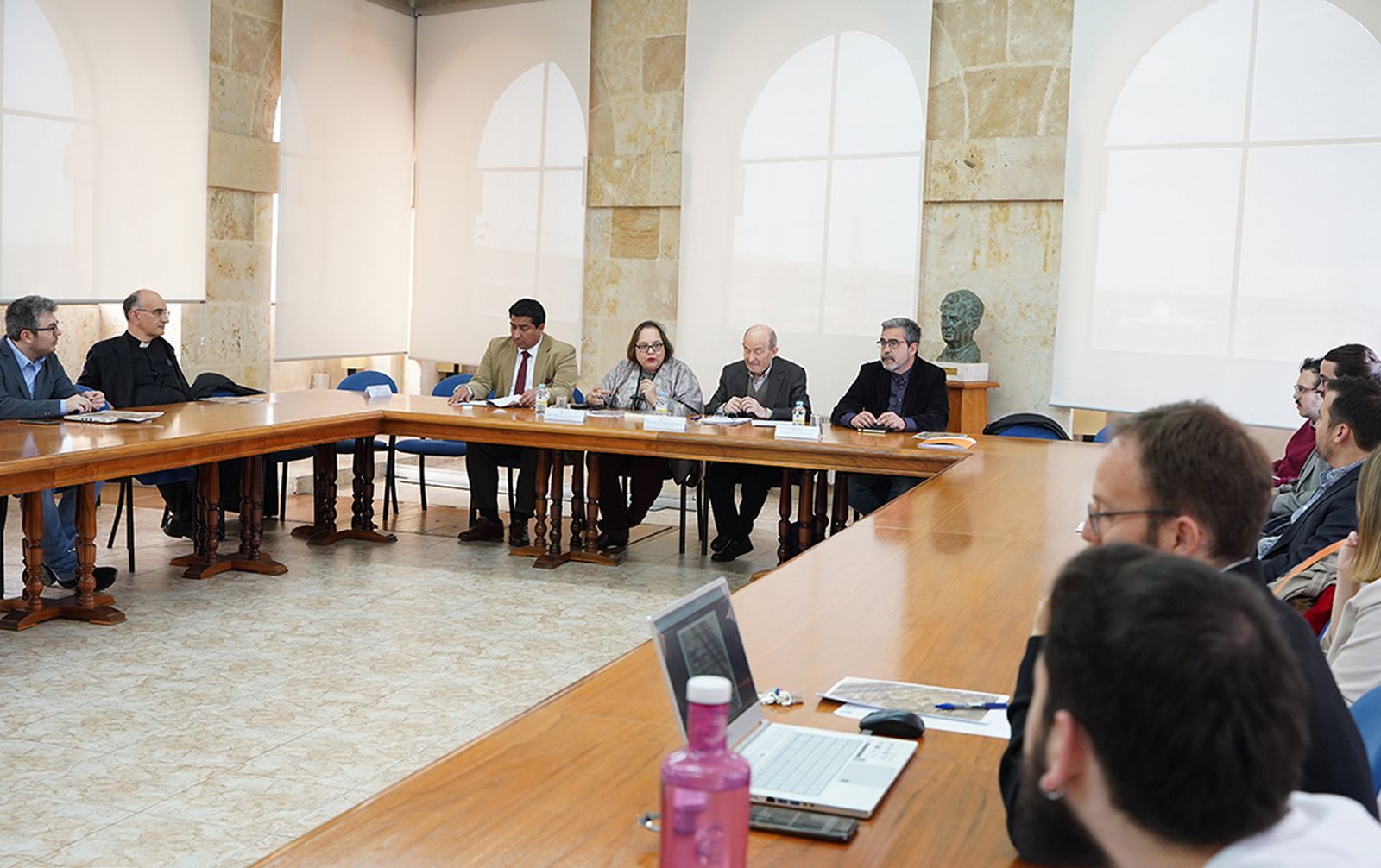 IX encuentro de Historia del Pensamiento