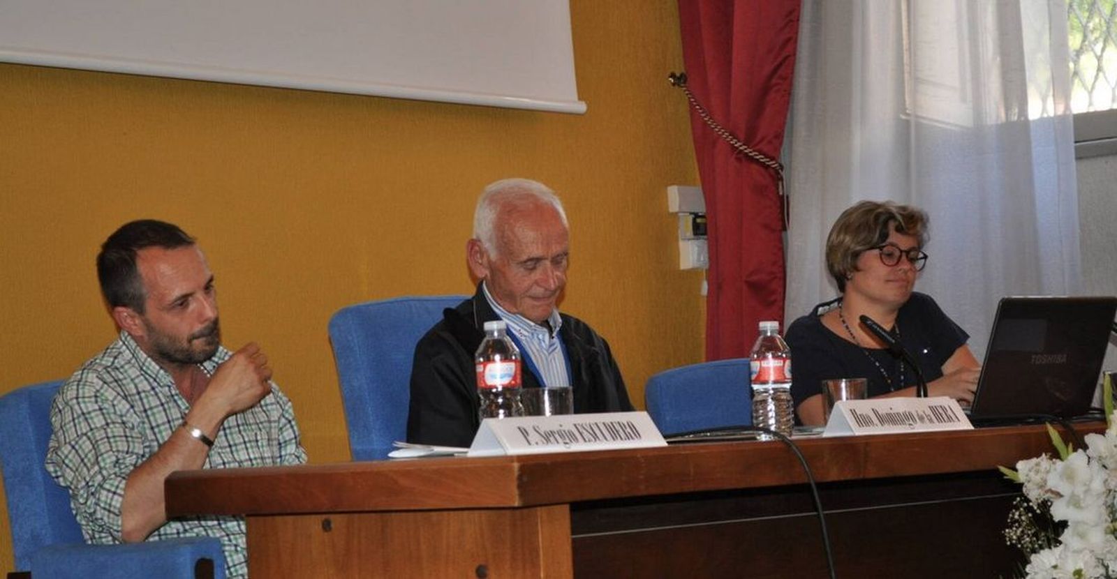 Domingo de la Hera, en el centro