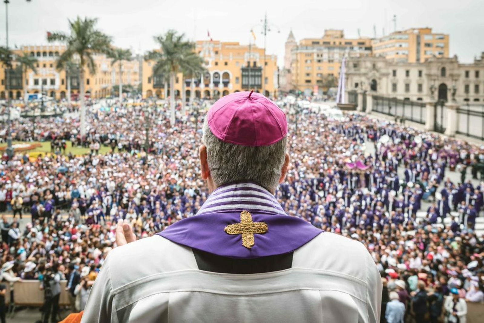 M. Carlos Castillo: Iglesia de Lima, ¡levántate!