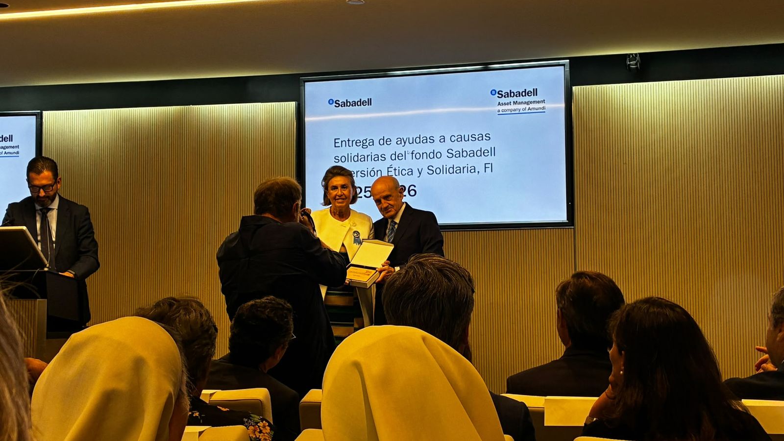 Entrega de las ayudas del Banco Sabadell