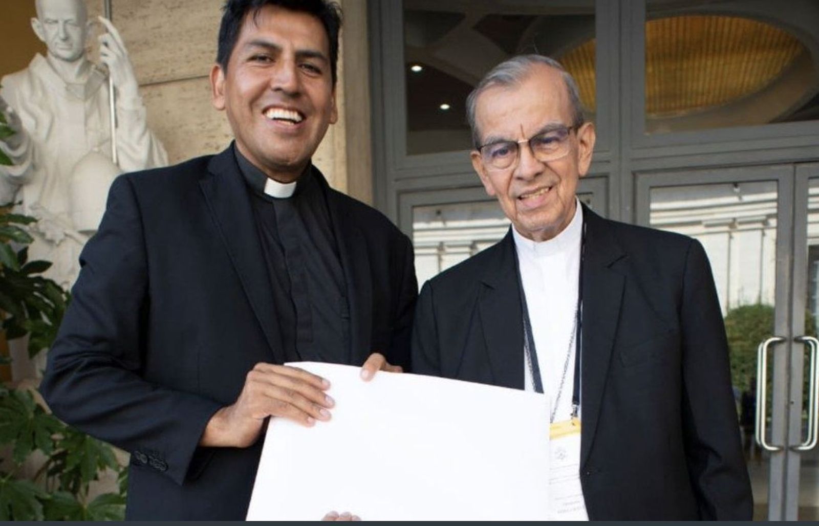 Beramendi con el cardenal Rosa Chávez