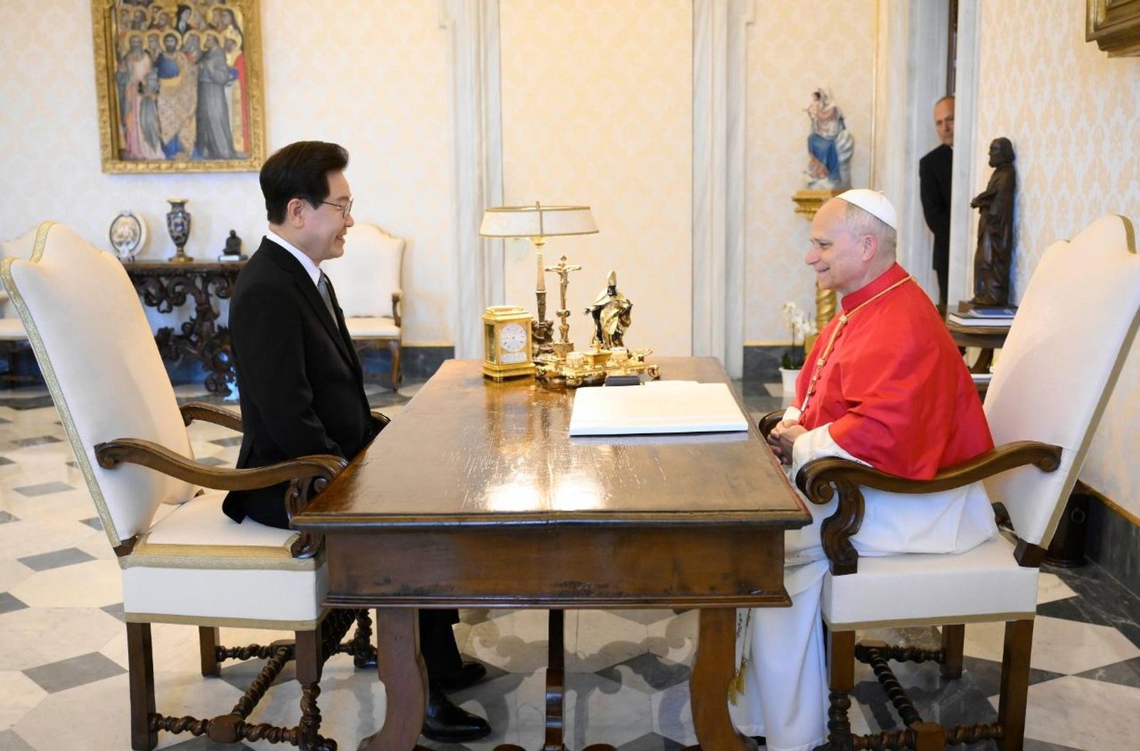 Leon XIV y el presidente de Corea del Sur, Lee Jae-myung