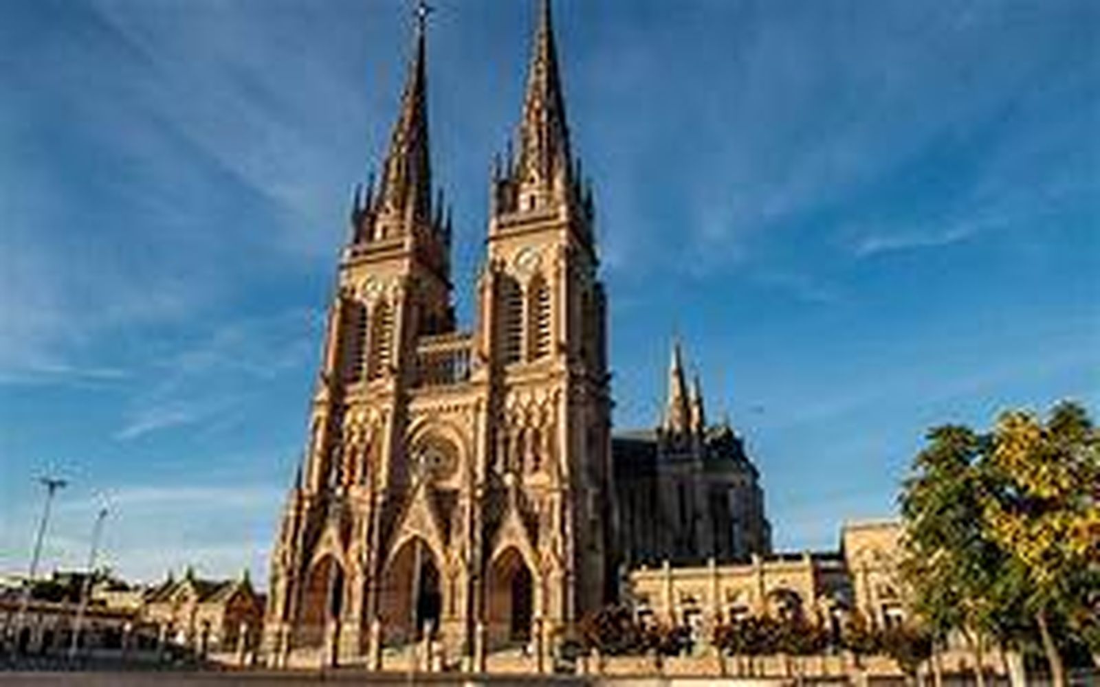 Basílca de Merdeces-Luján