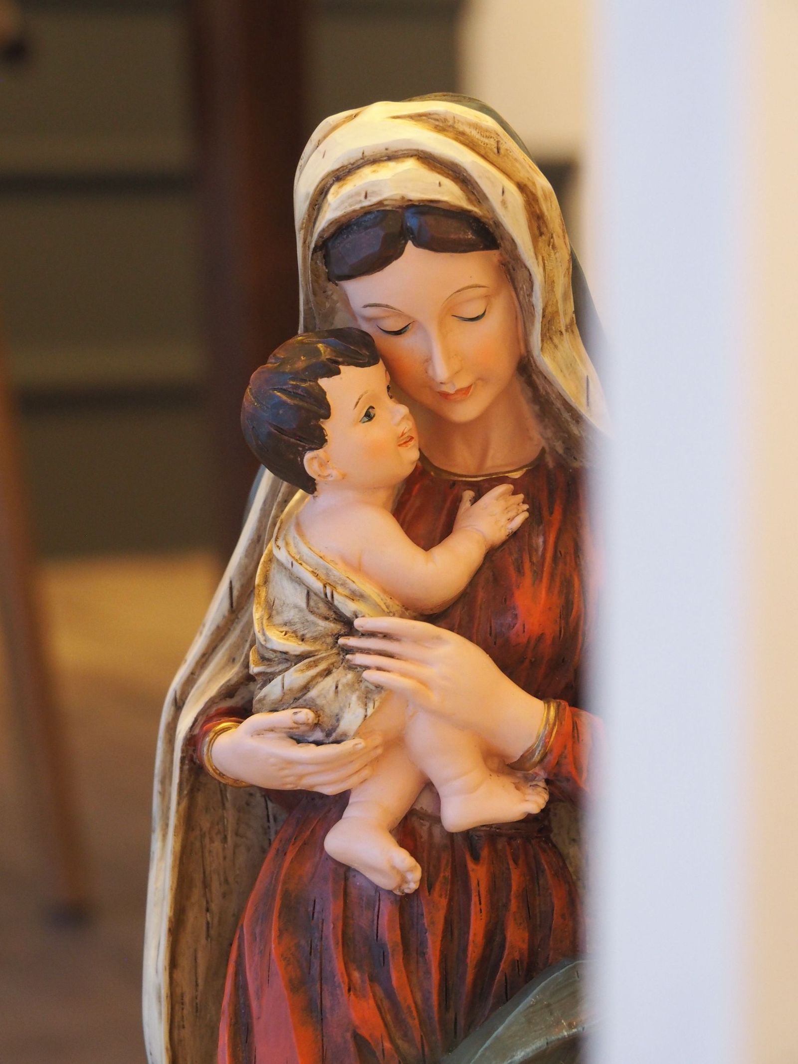 💙  Las Miradas de Maria a Jesús ll - El pesebre: La hermanita del silencio y la paja