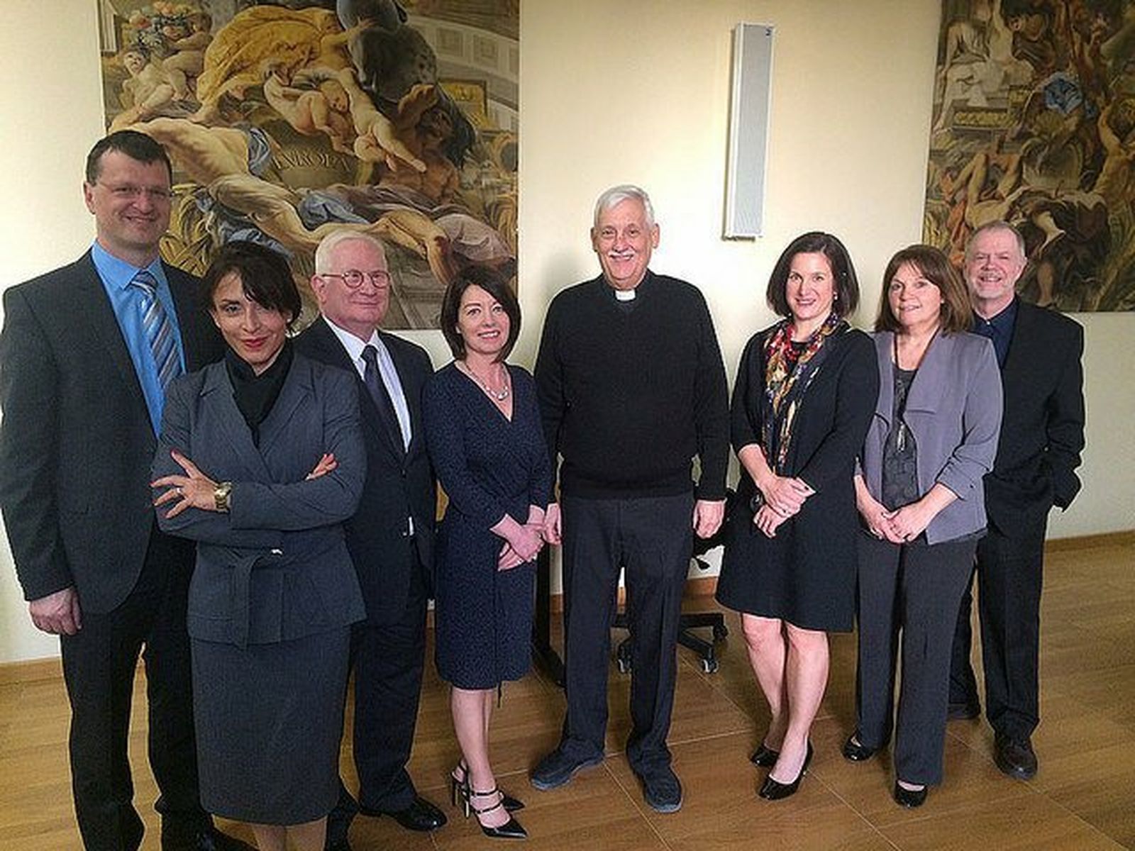 Moralistas de la CTEWC, con el padre Sosa