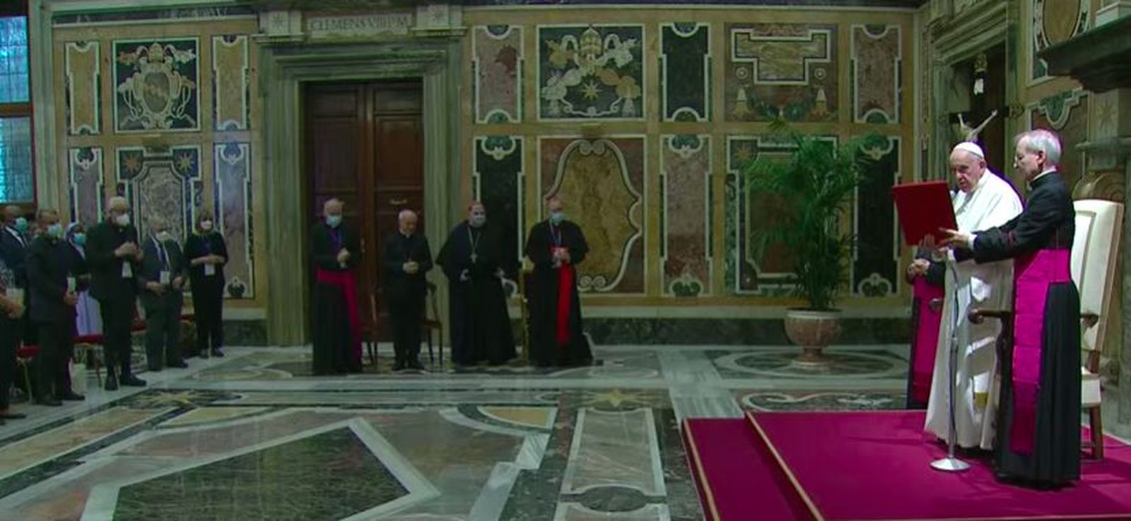 El Papa, a la Academia de la Vida