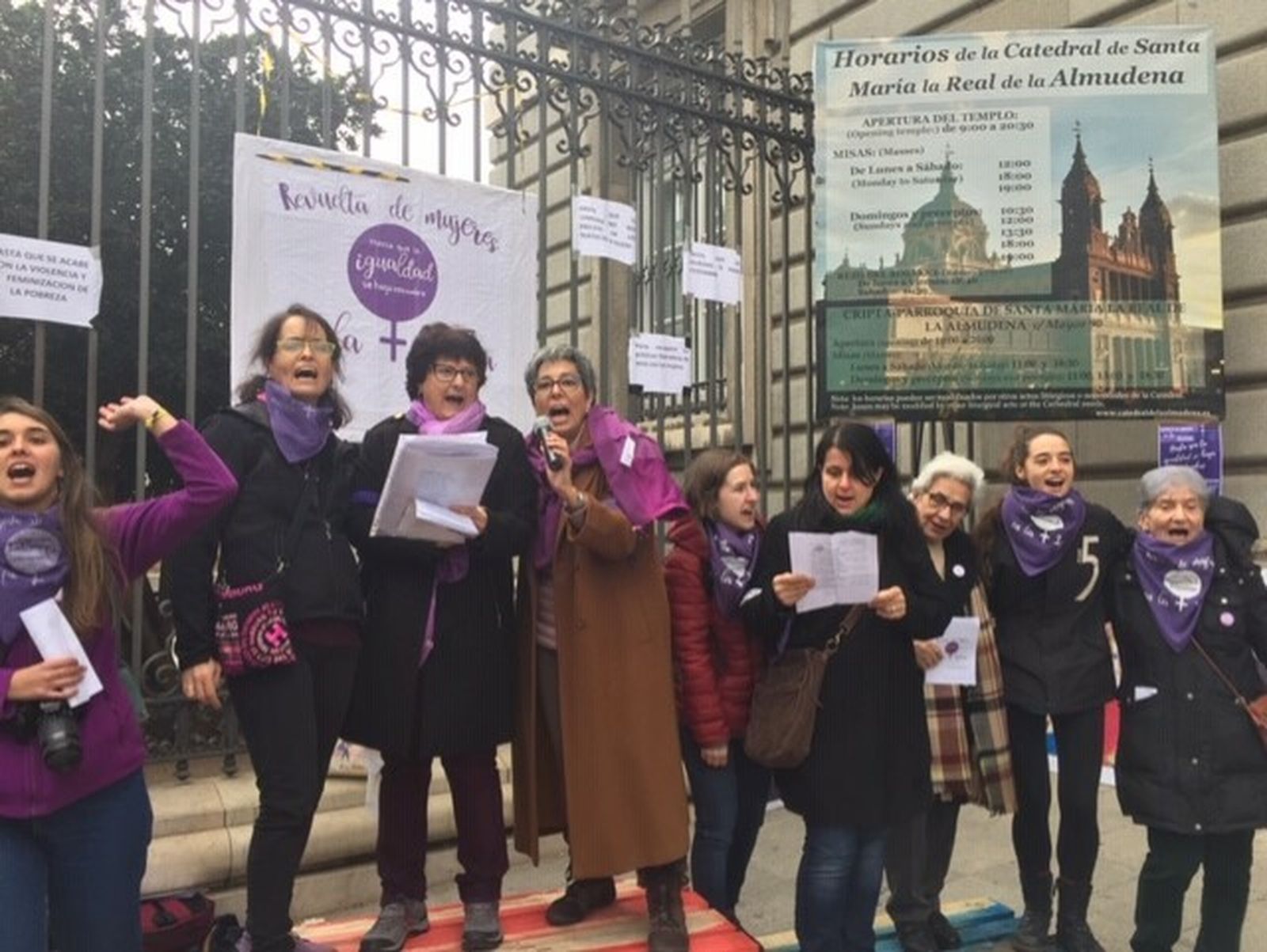 La 'revuelta' de mujeres reivindica el diaconado femenino