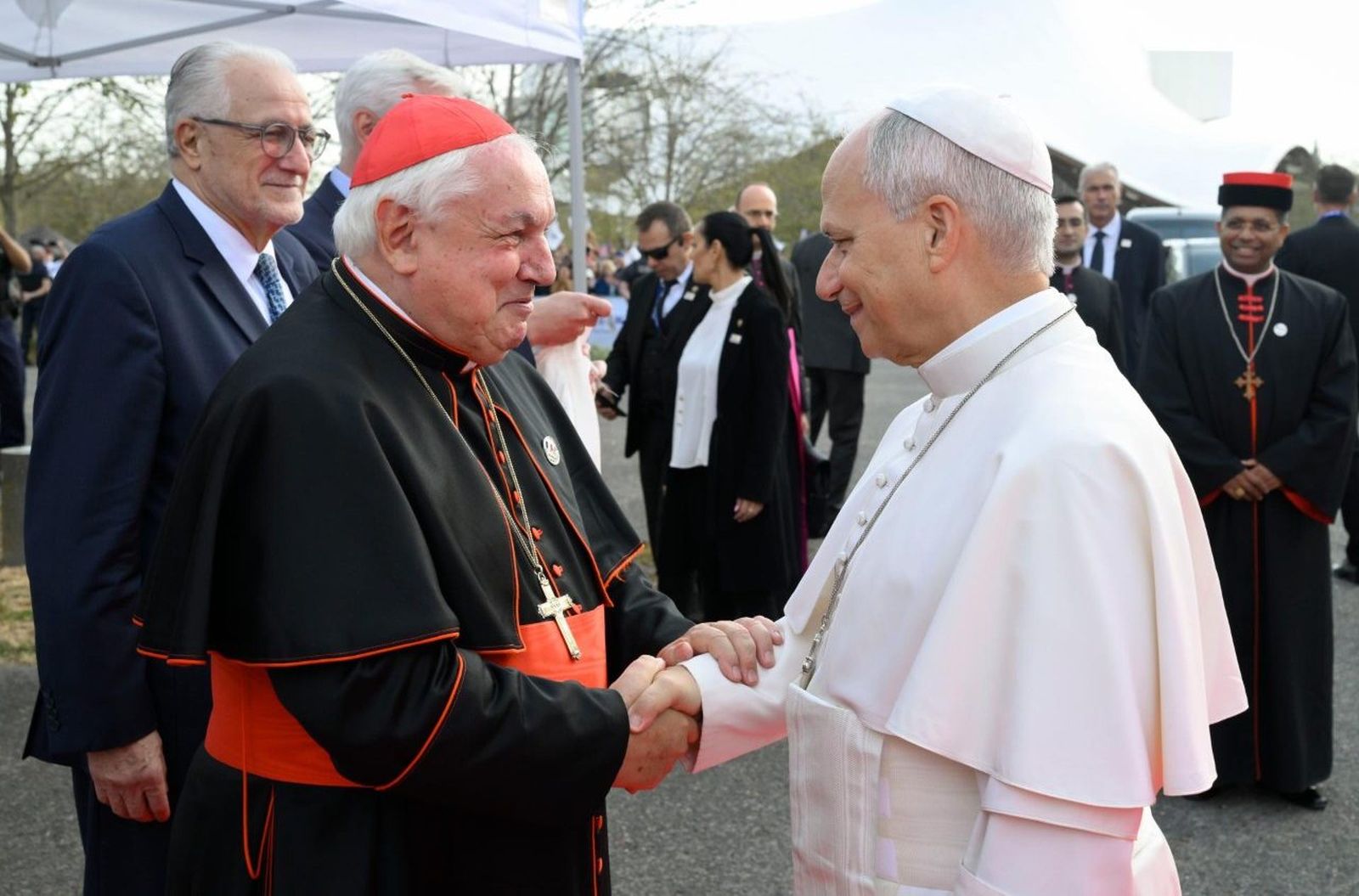 El Papa León XIV con el Cardenal Aveline