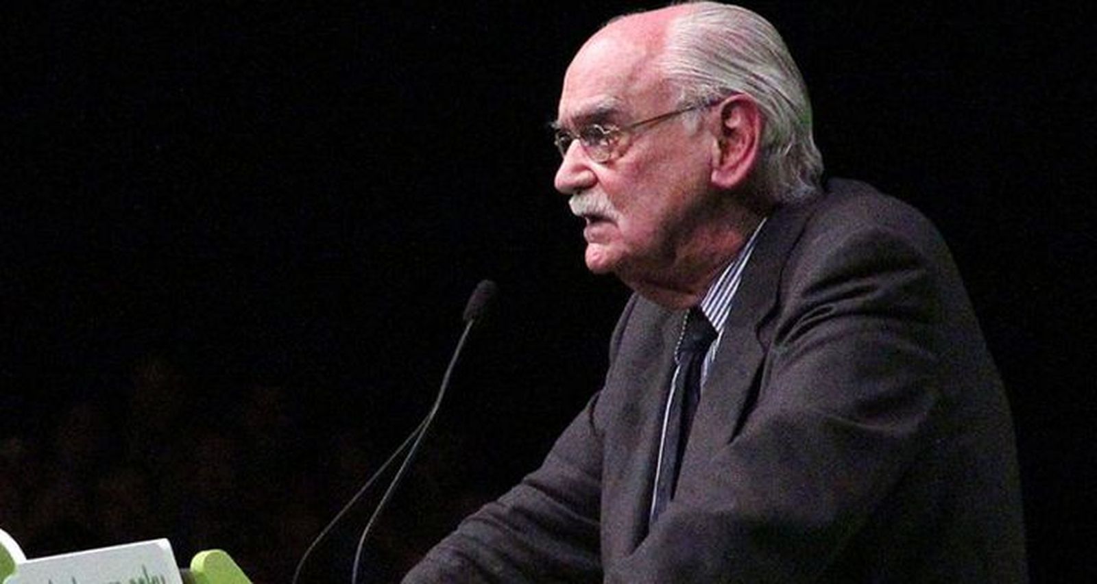 Antonio Álvarez-Solís