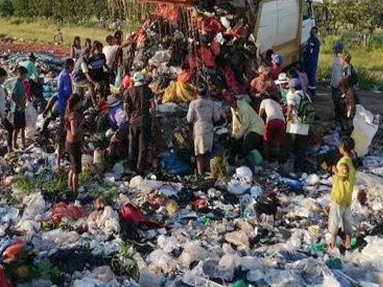 Los niños del basurero