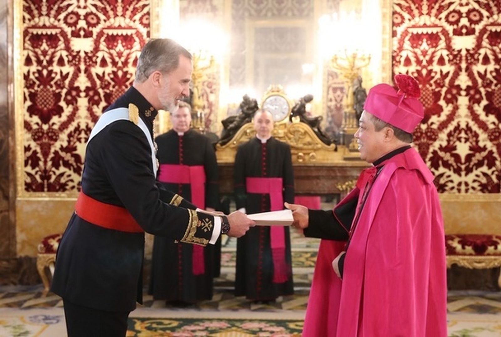 Presentación de las Cartas Credenciales del Nuncio de SS. en España