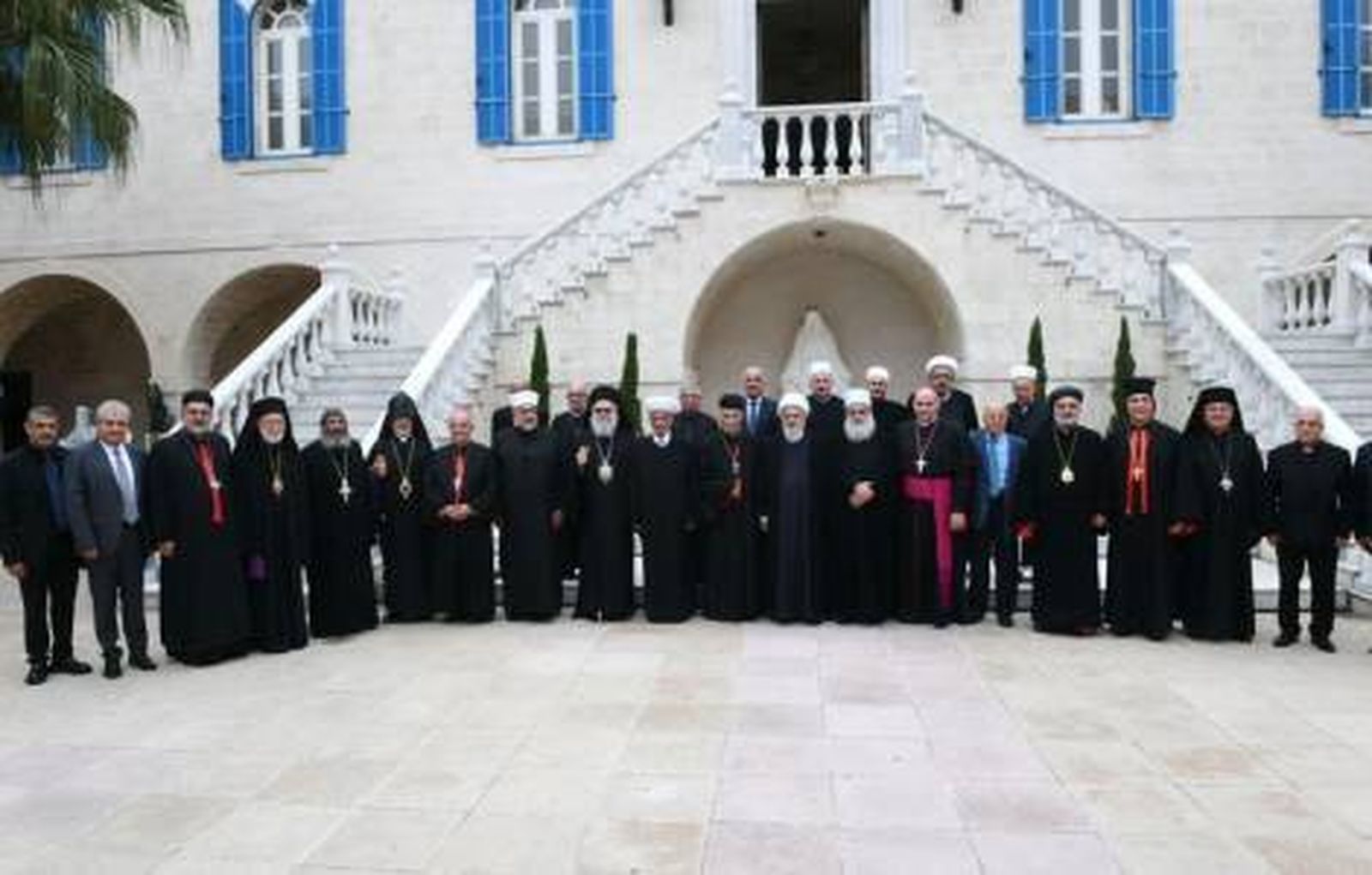 Cumbre extraordinaria de líderes religiosos en la sede patriarcal de Bkerké (Líbano)