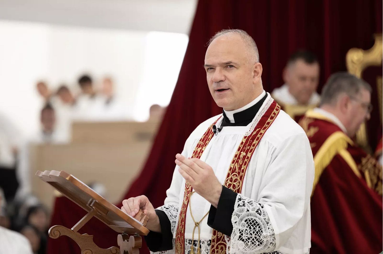 Davide Pagliarani, superior general de los lefebvrianos