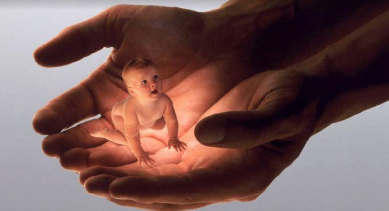 El hombre de manos inocentes